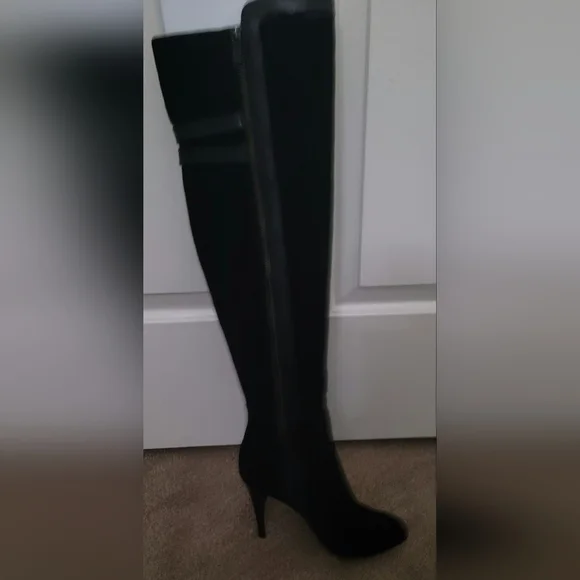 MICHAEL Michael Kors Shoes Michael Kors Delaney Boots Size 65 Worn Once To Try On At Store Poshmark